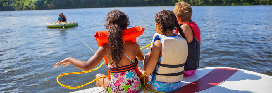boating kids